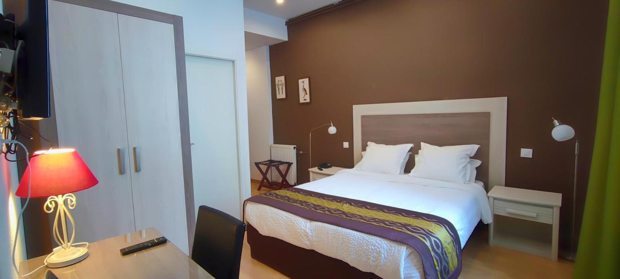 Logis Grand Hotel Pelisson Nontron Εξωτερικό φωτογραφία