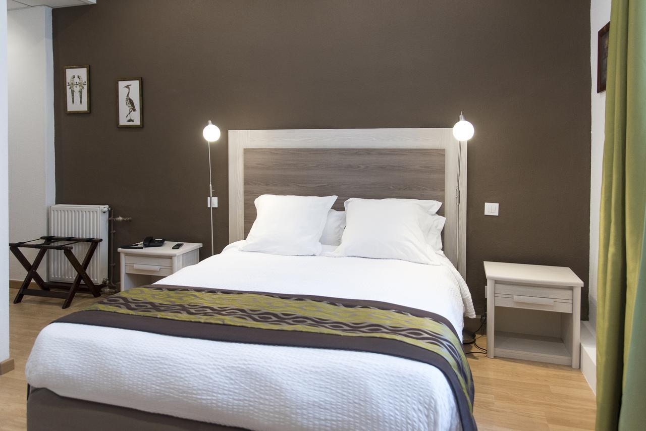 Logis Grand Hotel Pelisson Nontron Εξωτερικό φωτογραφία