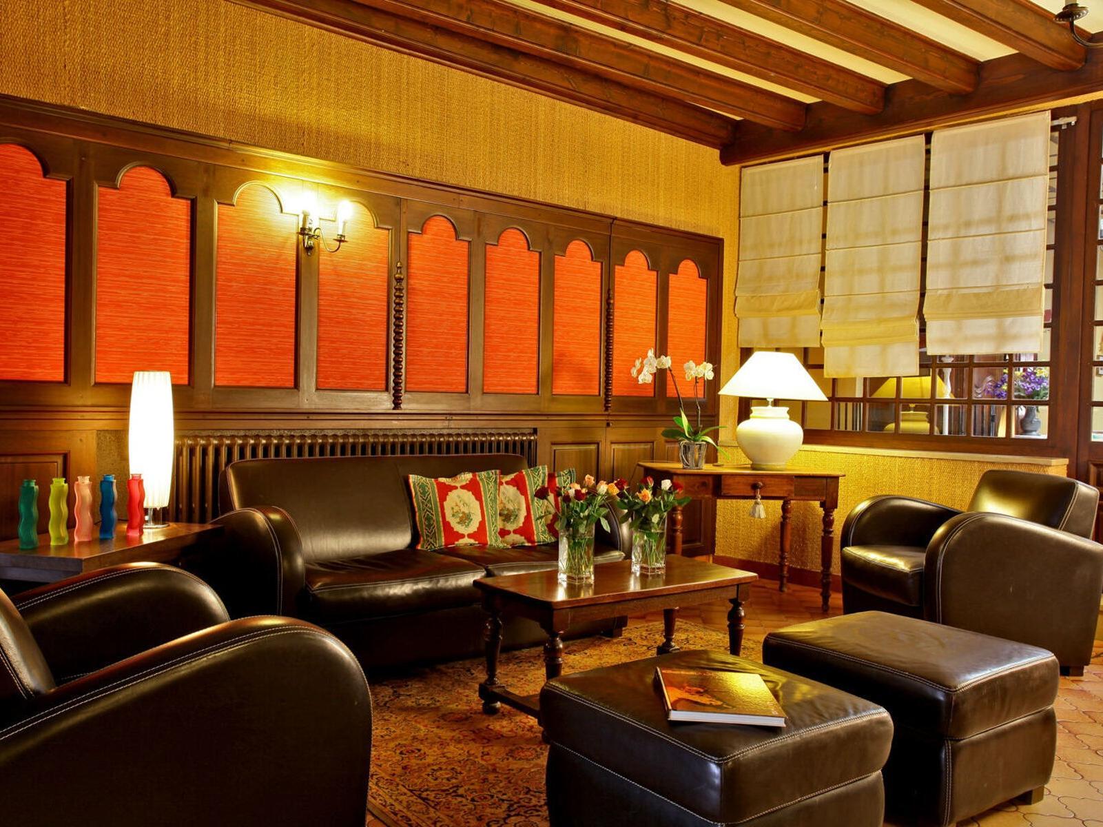 Logis Grand Hotel Pelisson Nontron Εξωτερικό φωτογραφία